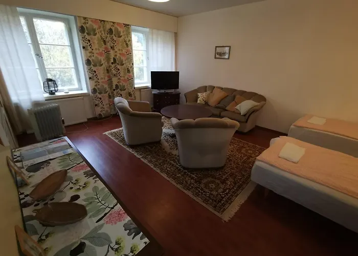 Charming 2-bed With Sauna Facility 아파트 콧카