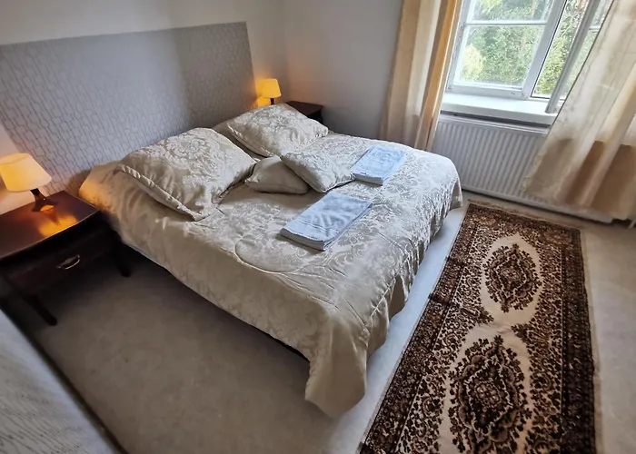 Charming 2-bed With Sauna Facility 콧카