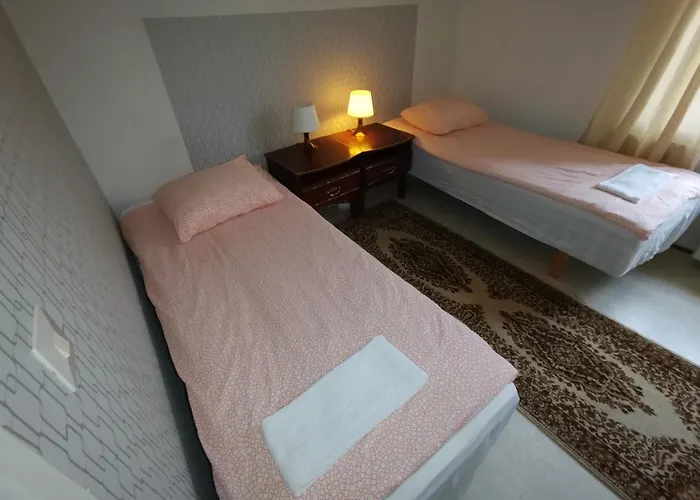 아파트 Charming 2-bed With Sauna Facility 콧카